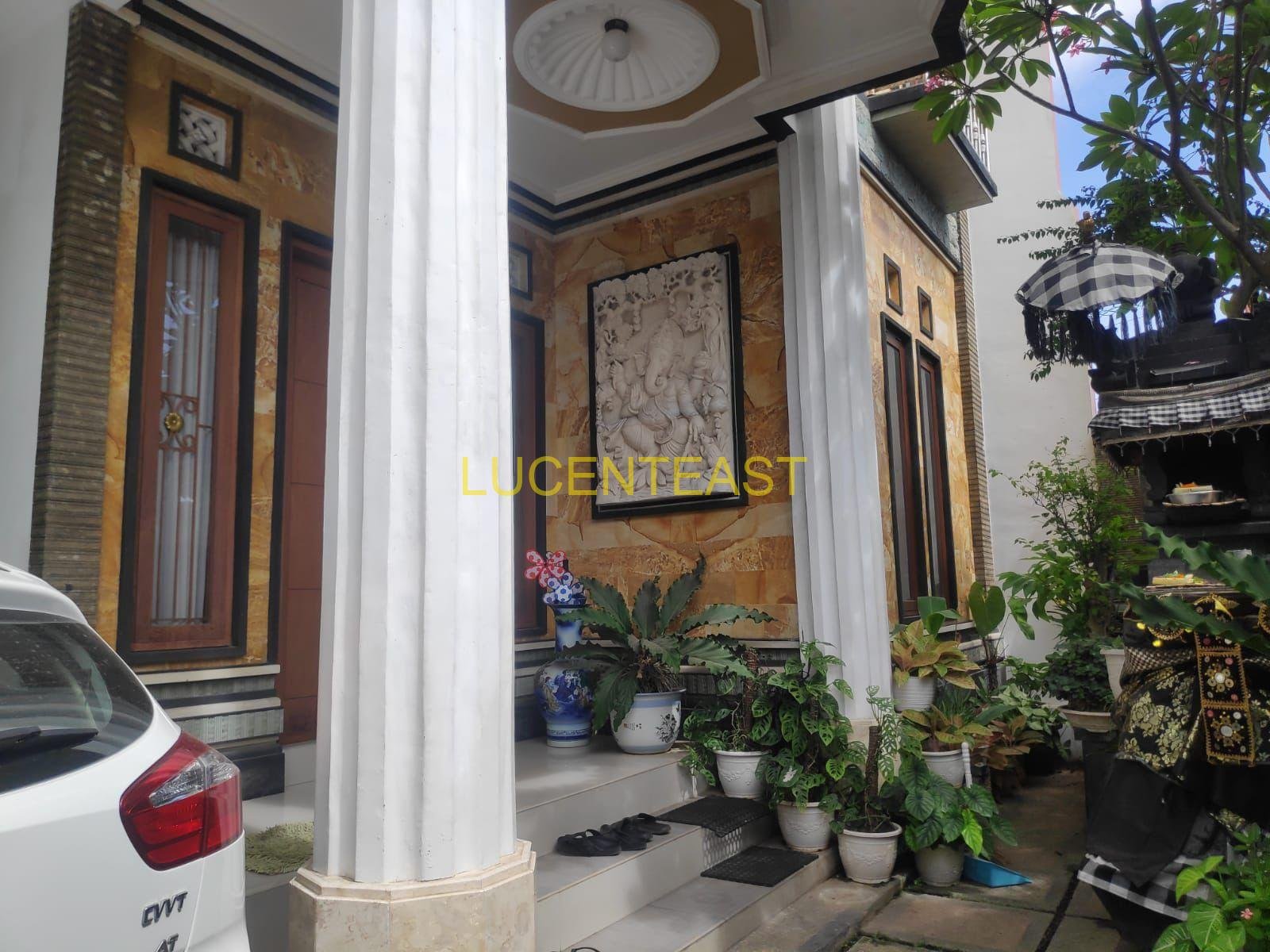 DIJUAL RUMAH MEWAH AREA DENPASAR