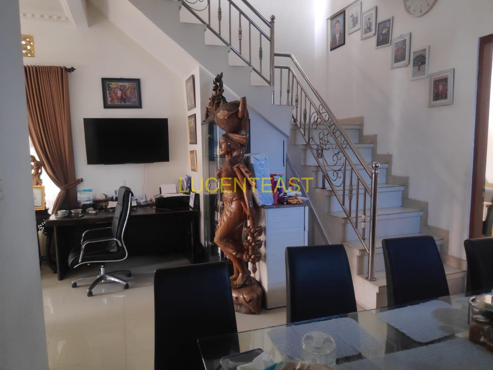 DIJUAL RUMAH MEWAH AREA DENPASAR