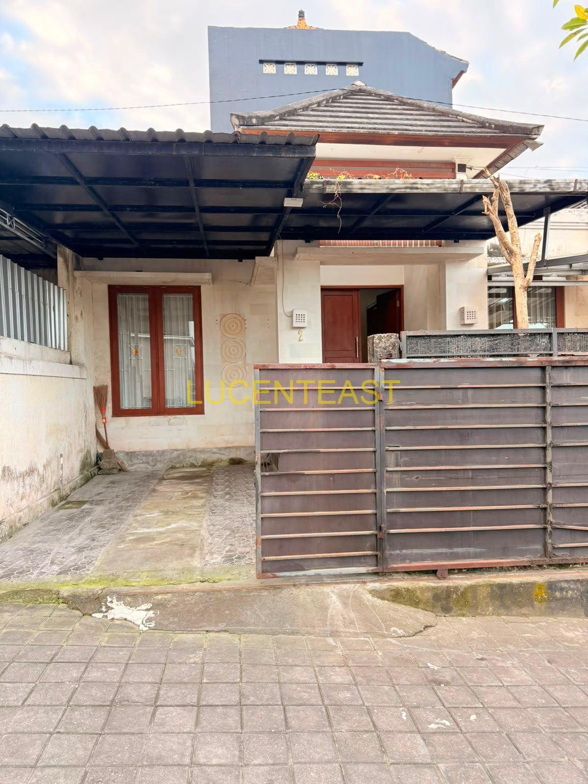 JUAL RUMAH BAGUS PENATIH
