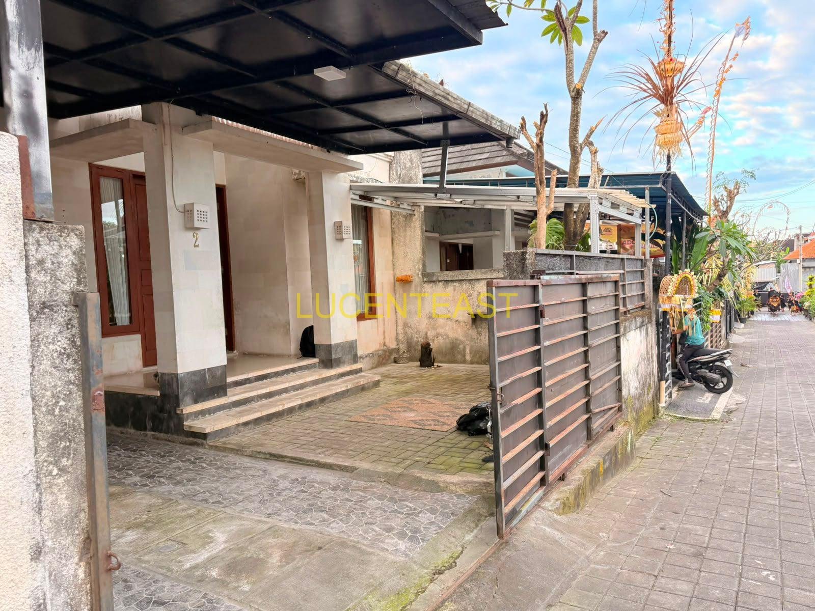 JUAL RUMAH BAGUS PENATIH