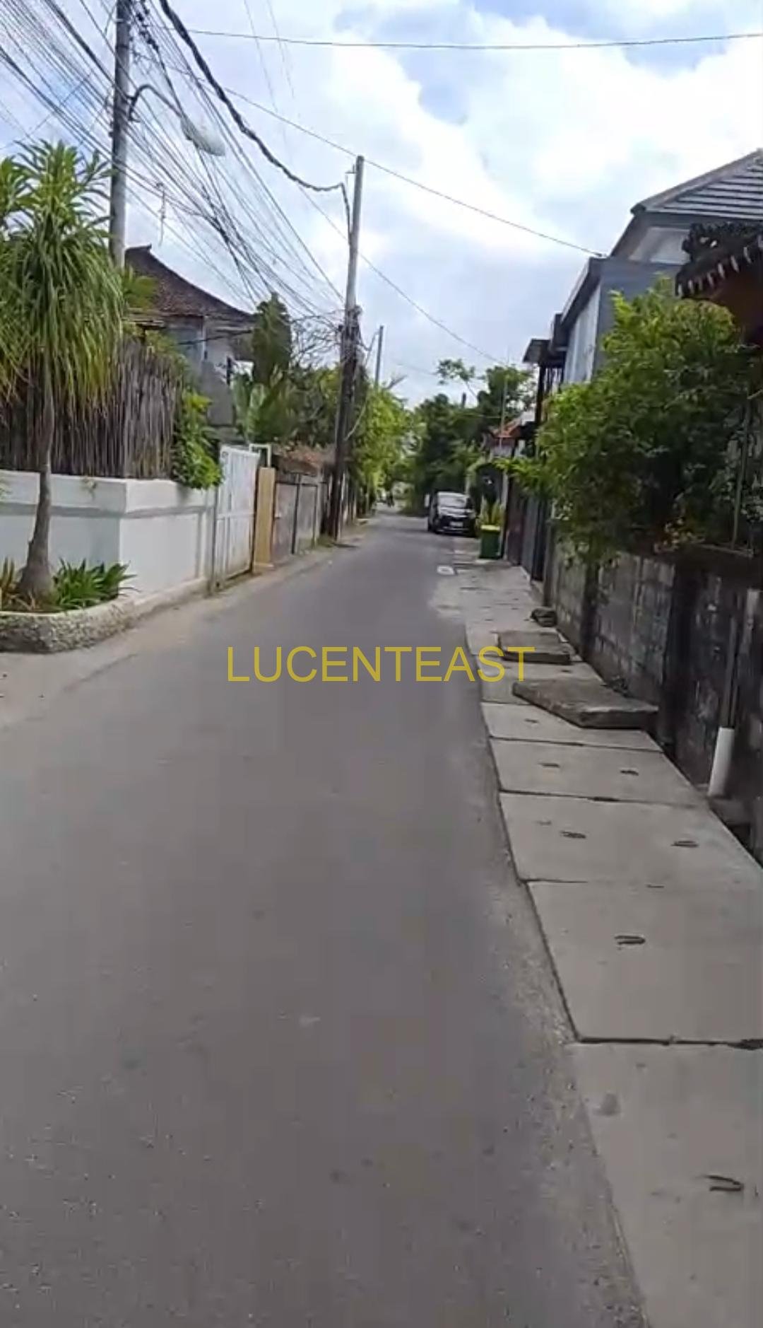 JUAL TANAH BONUS BANGUNAN LOKASI SABUR