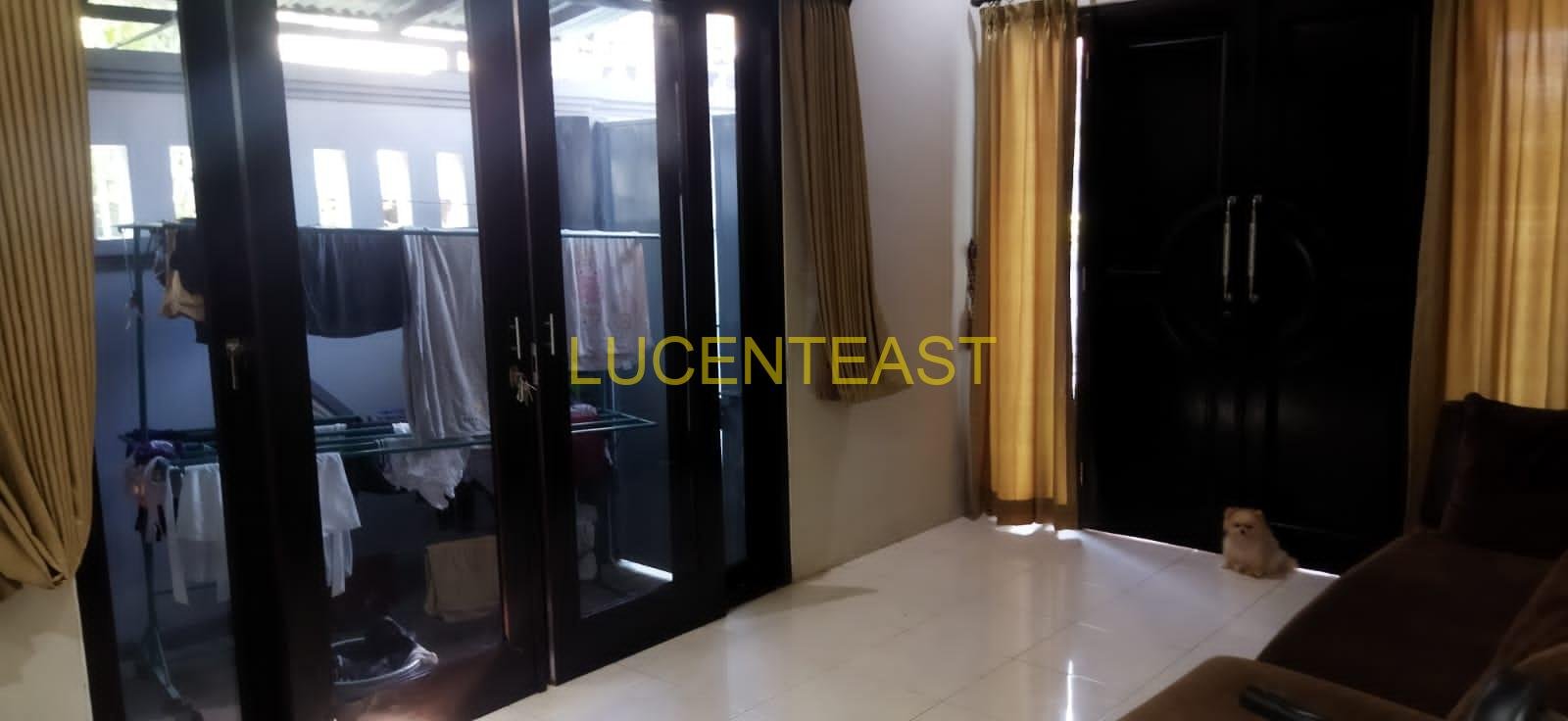DIJUAL RUMAH LOKASI PUSAT KOTA GATSU BARAT