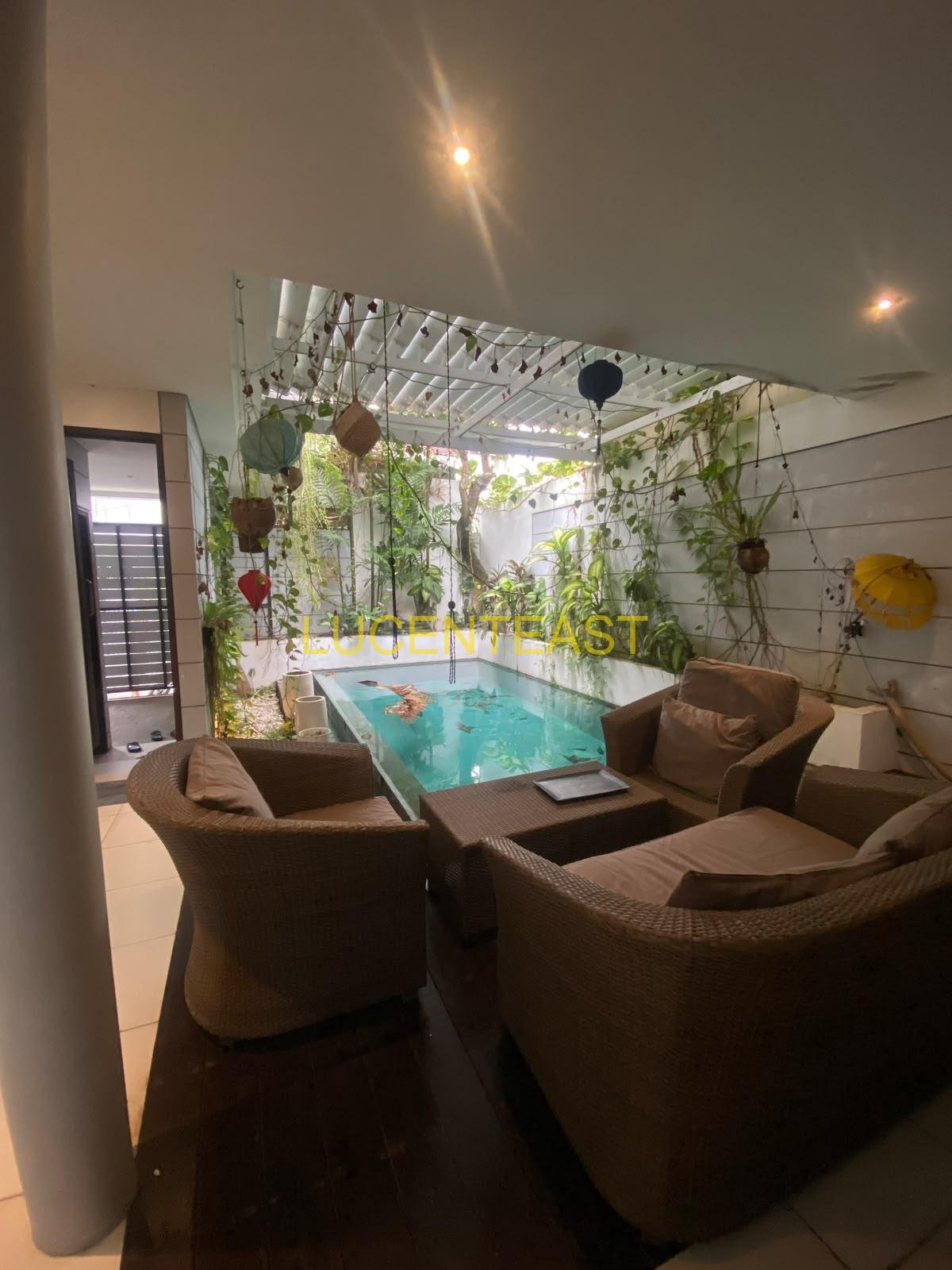 DIJUAL VILLA MODERN KEROBOKAN