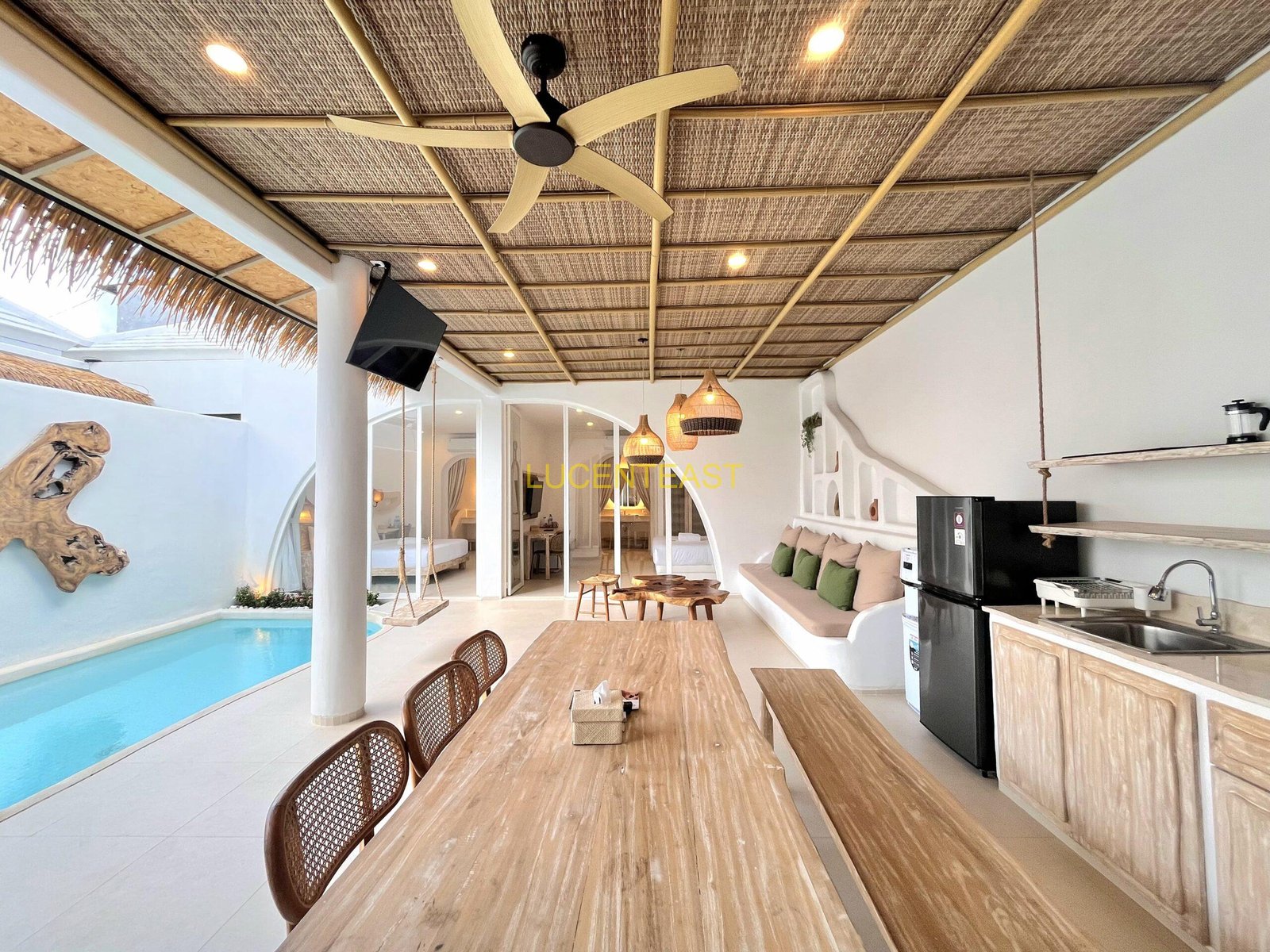 SOLASTRA VILLAS ULUWATU