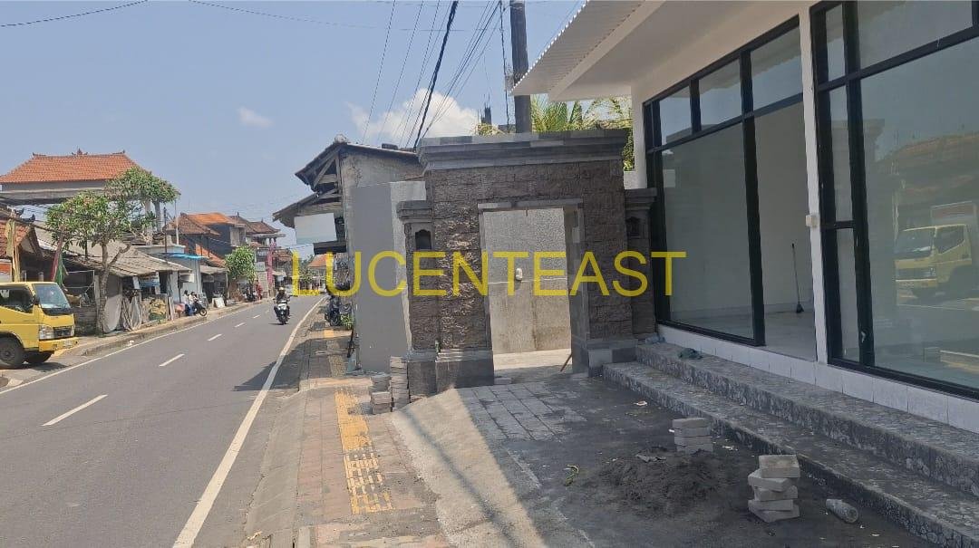 DIJUAL TANAH DI JALAN RAYA UBUD