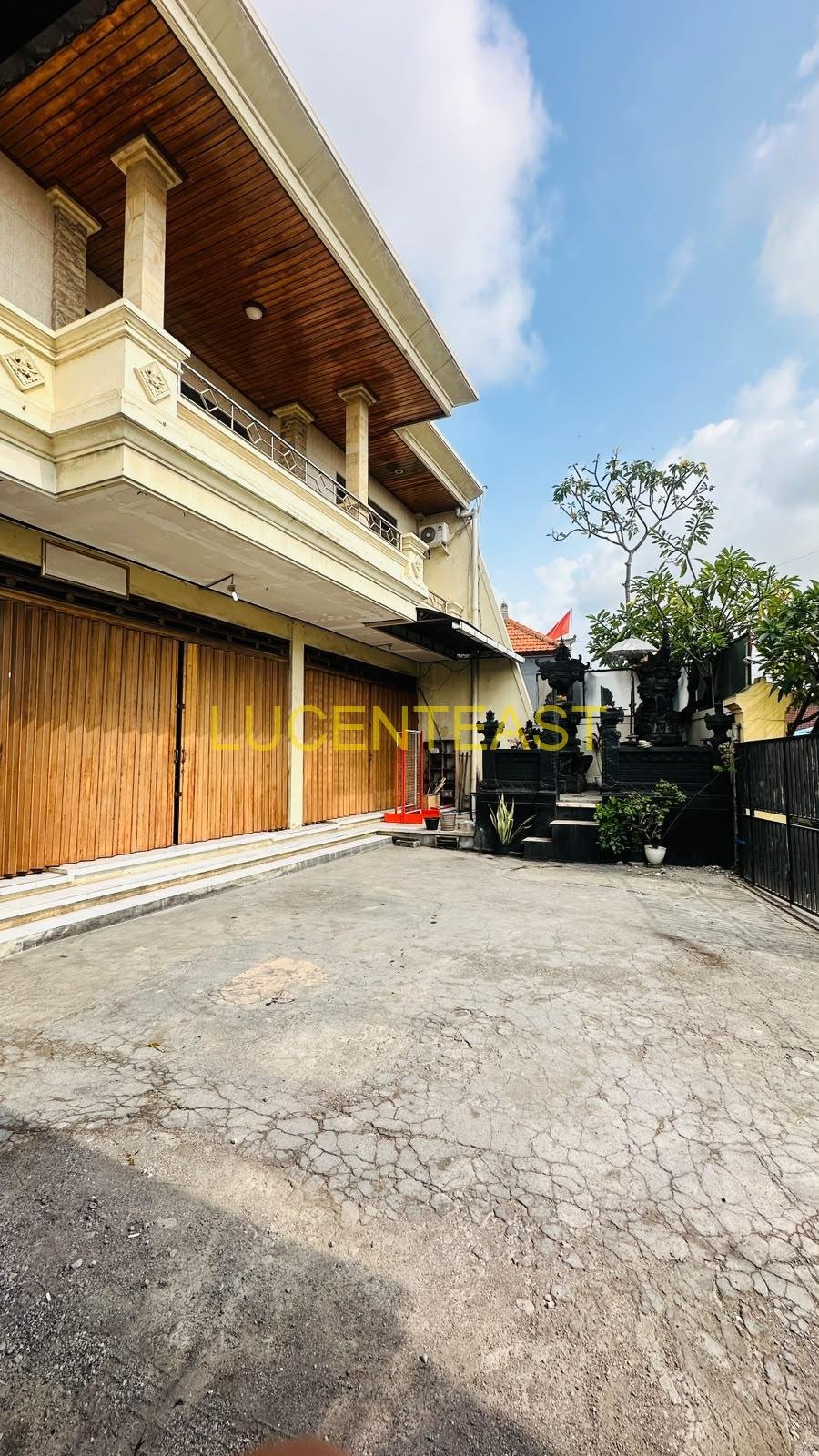 JUAL RUKO 2 LANTAI BONUS RUMAH GN SALAK