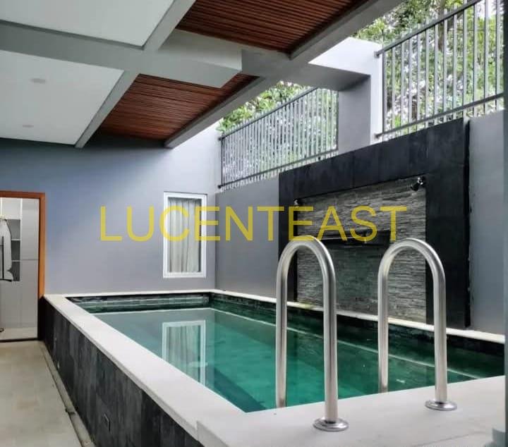 JUAL RUMAH SEMI VILLA KESAMBI