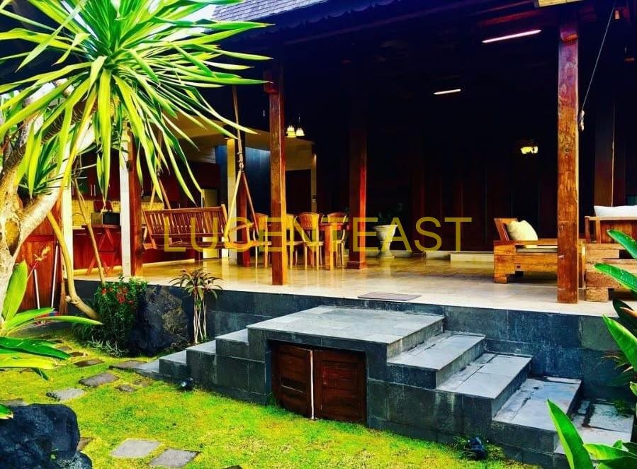 JUAL 2 UNIT VILLA SANUR