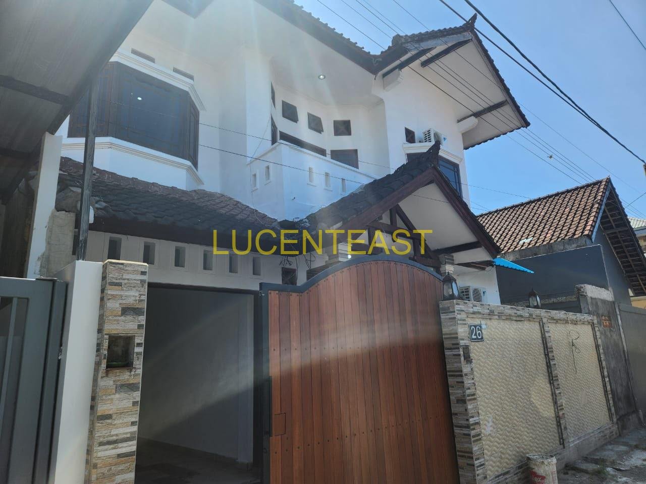 JUAL RUMAH 2 LANTAI PANJER