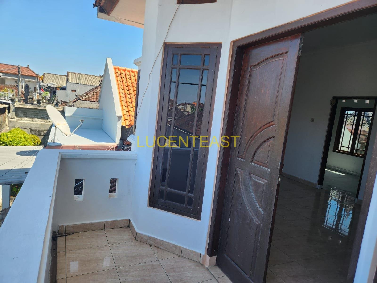 JUAL RUMAH 2 LANTAI PANJER