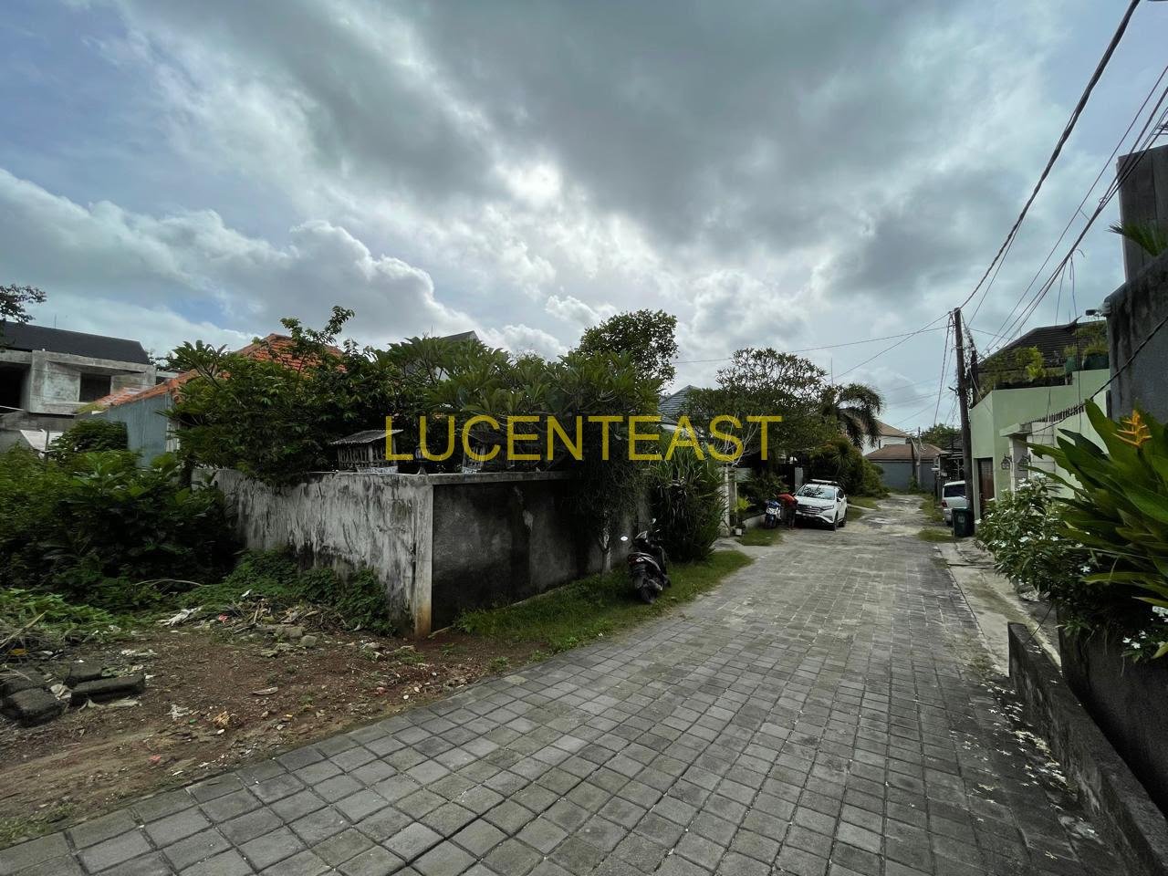 JUAL TANAH BONUS RUMAH PEGUYANGAN