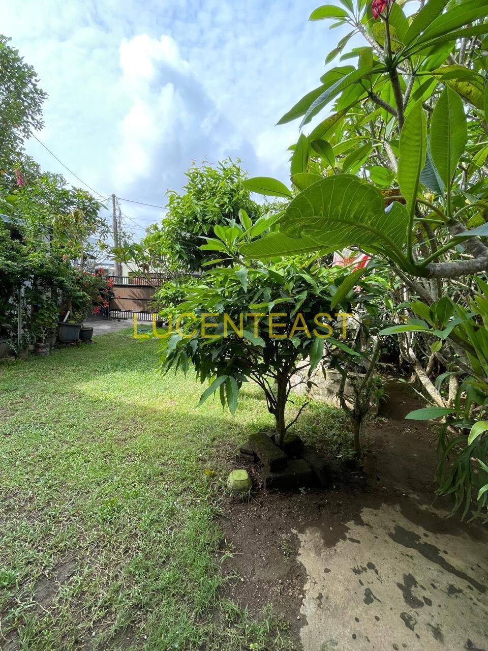 JUAL TANAH BONUS RUMAH PEGUYANGAN