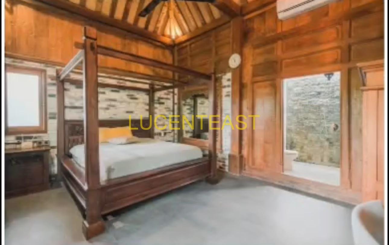 JUAL VILLA JOGLO TUMBAK BAYUH