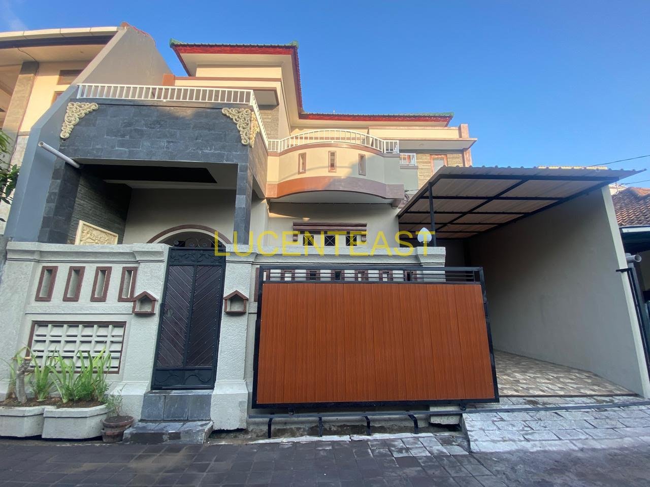 JUAL RUMAH ONE GATE AT MOYO