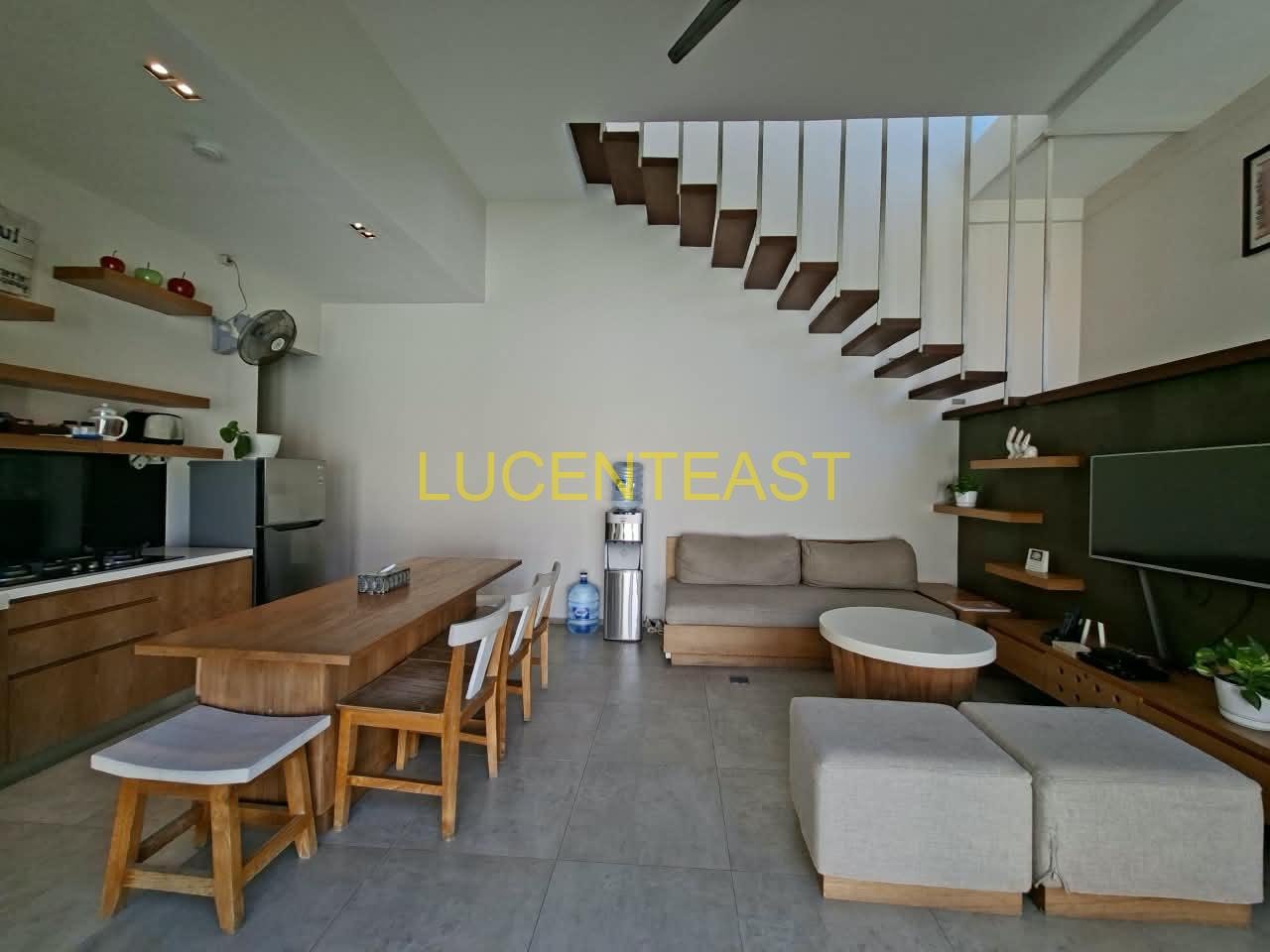 FOR SALE VILLA PRIVATE POOL SEMINYAK