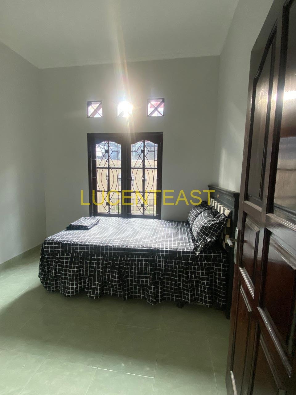 JUAL RUMAH ONE GATE AT MOYO