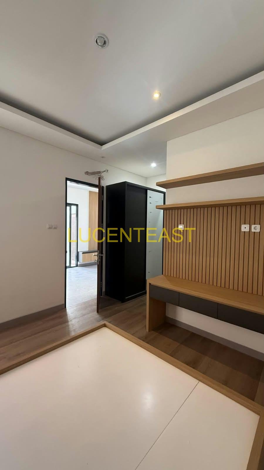 BRAND NEW VILLA MODERN STYLE PURI GADING