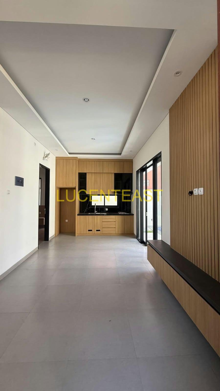 BRAND NEW VILLA MODERN STYLE PURI GADING