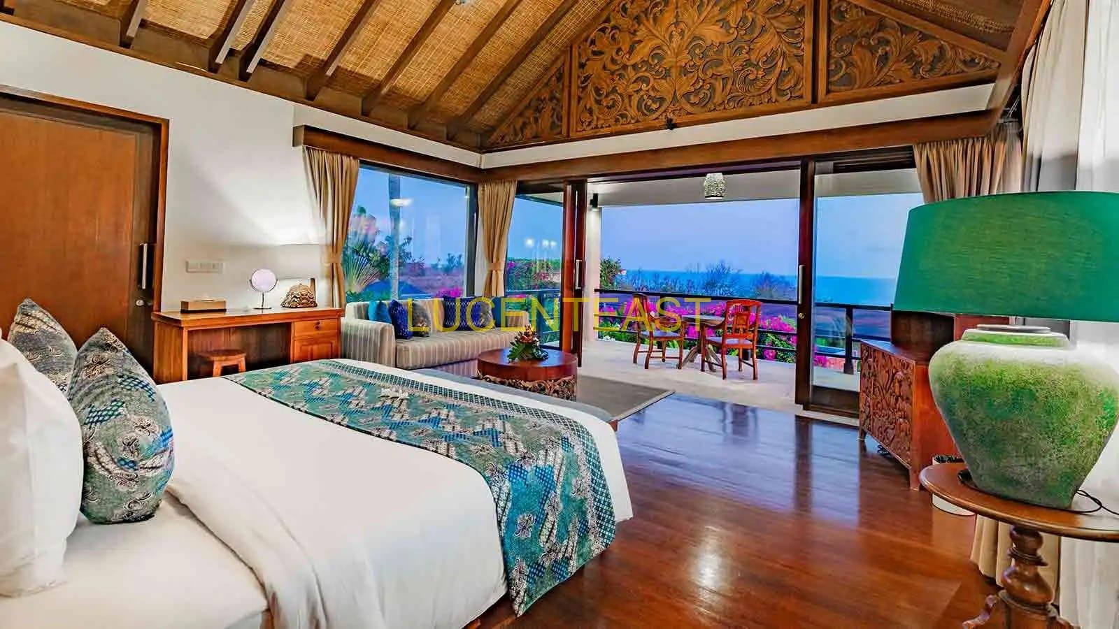 FOR SALE LUXUARY MODERN VILLA PANDAWA