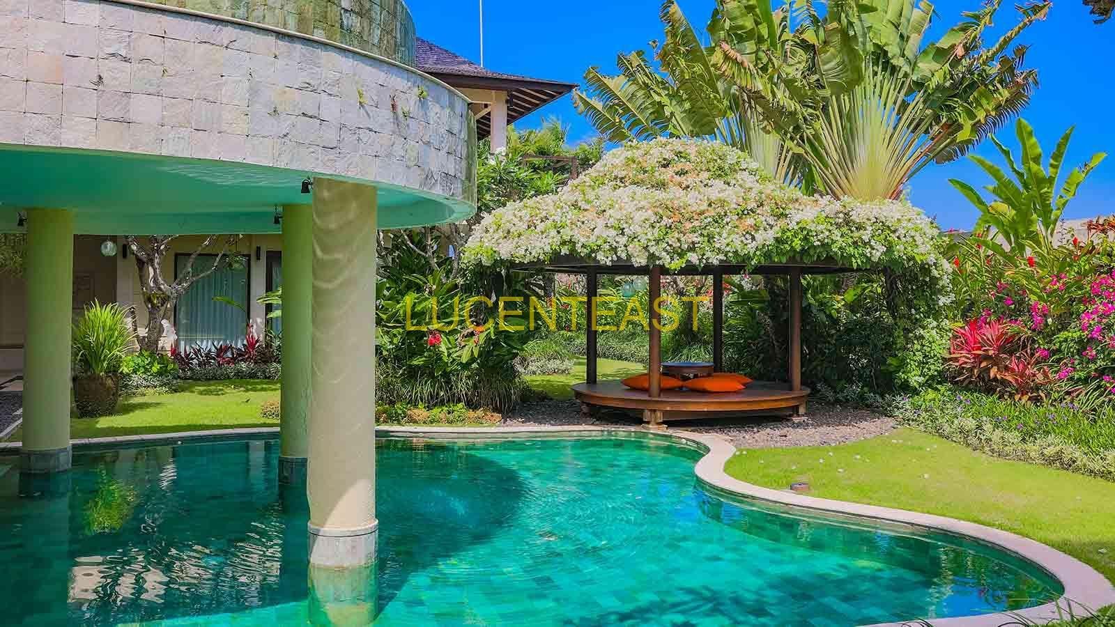 FOR SALE LUXUARY MODERN VILLA PANDAWA
