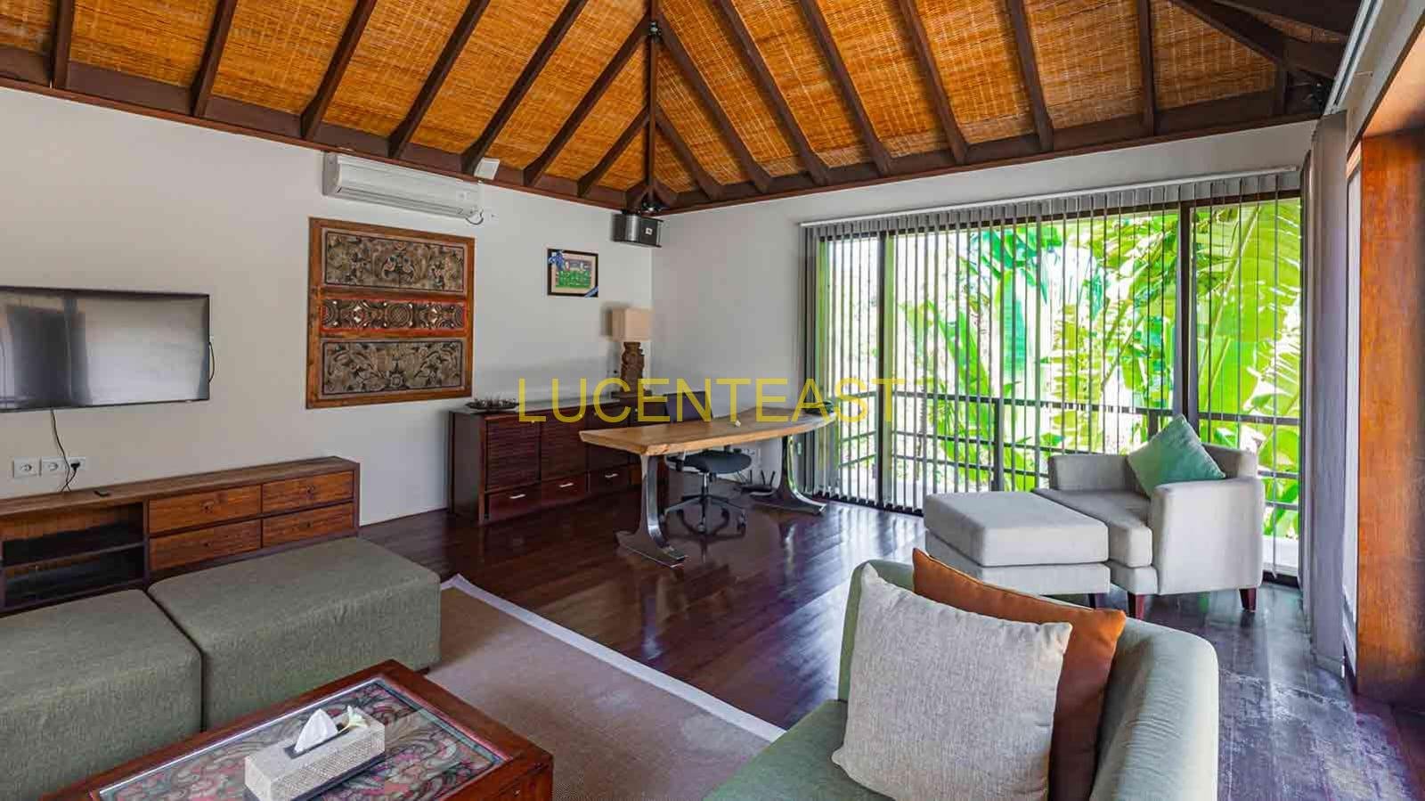 FOR SALE LUXUARY MODERN VILLA PANDAWA