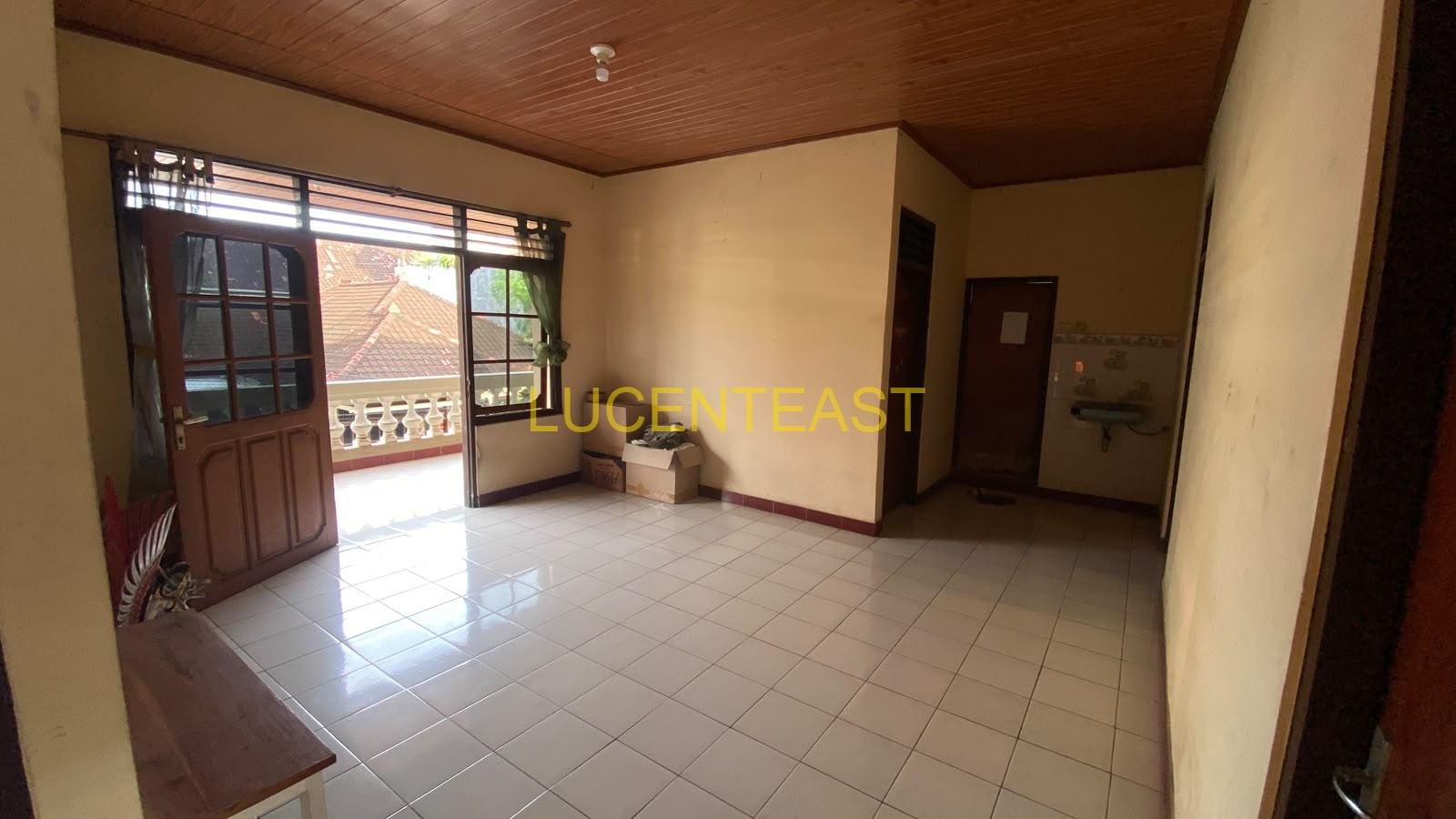 JUAL RUMAH MEWAH DI PUSAT DENPASAR AKASIA