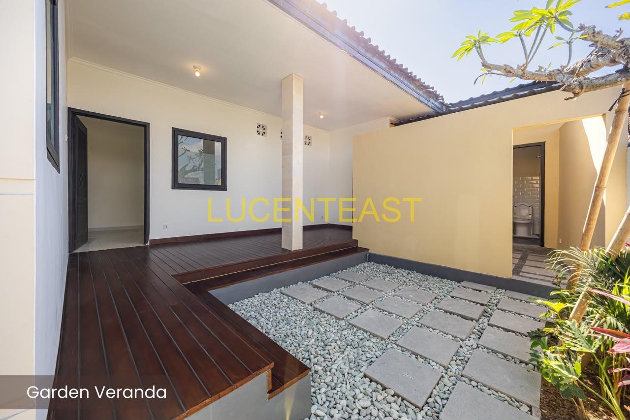 JUAL RUMAH BAGUS PENATIH