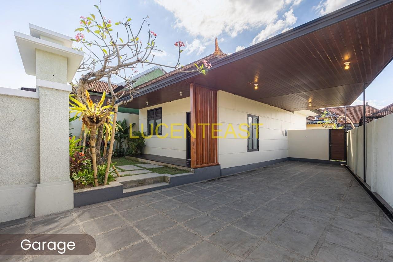 JUAL RUMAH BAGUS PENATIH