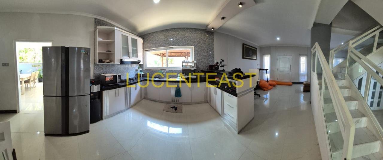 JUAL RUMAH SEMI VILLA PURI GADING