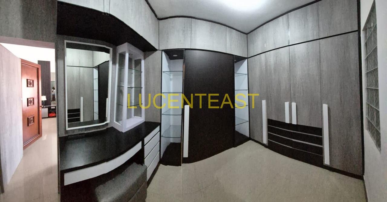 JUAL RUMAH SEMI VILLA PURI GADING
