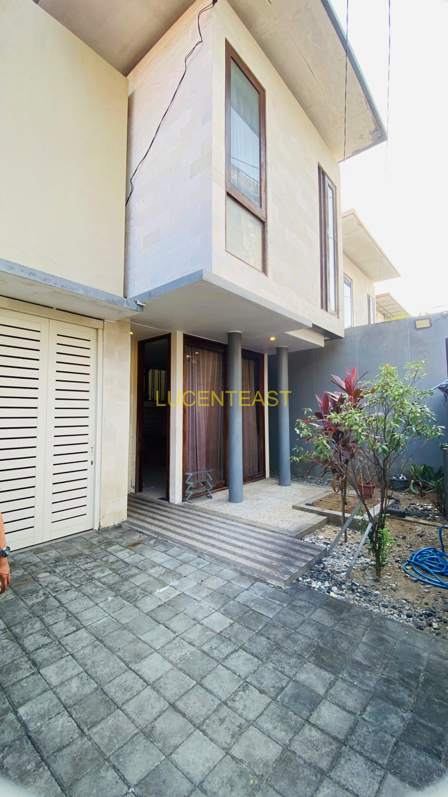 JUAL RUMAH ELITE PURA DEMAK