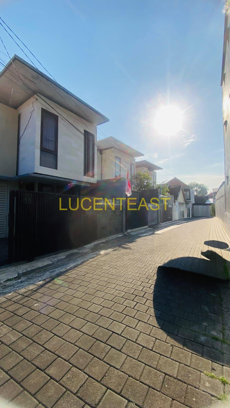 JUAL RUMAH ELITE PURA DEMAK
