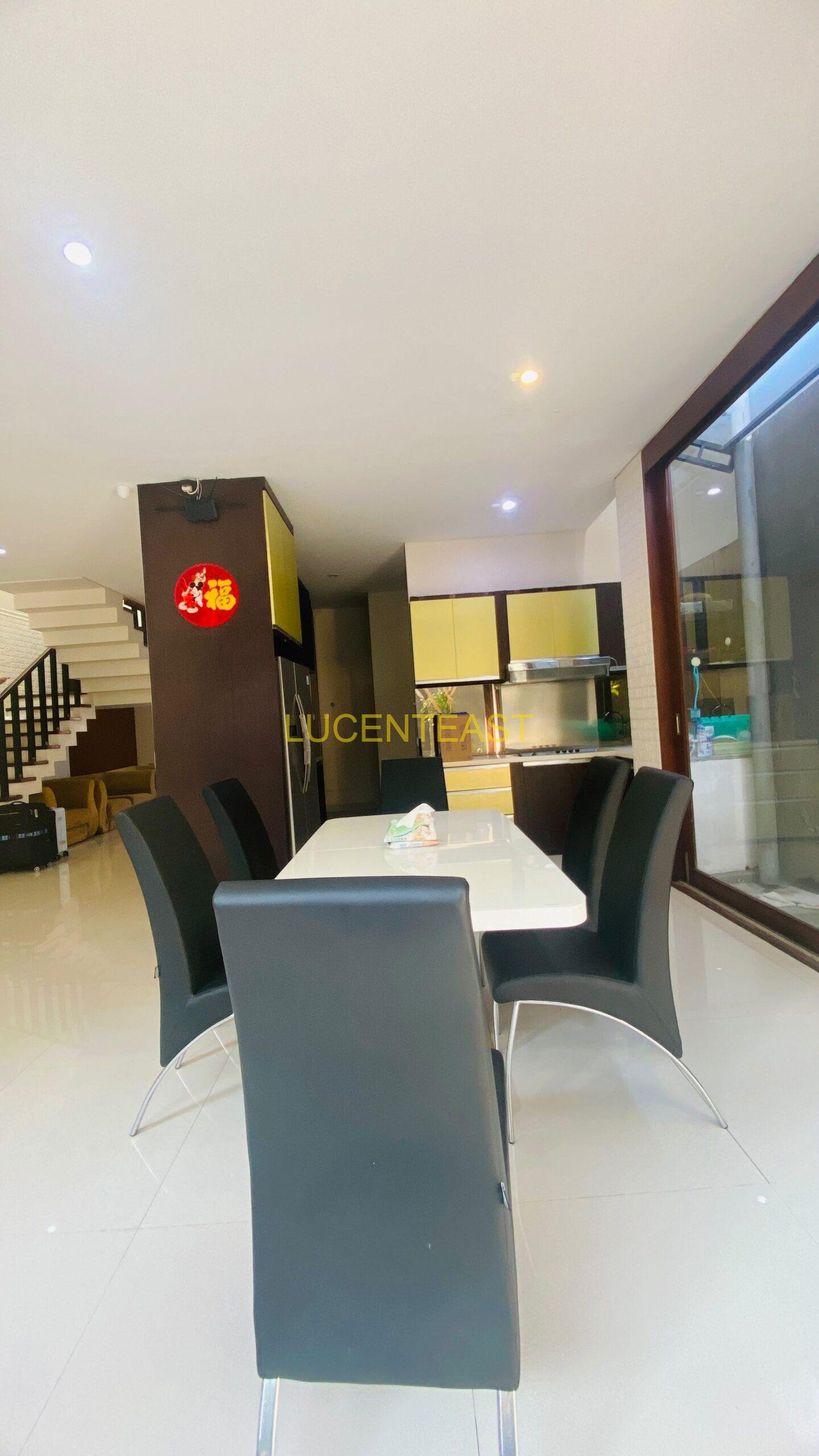 JUAL RUMAH ELITE PURA DEMAK