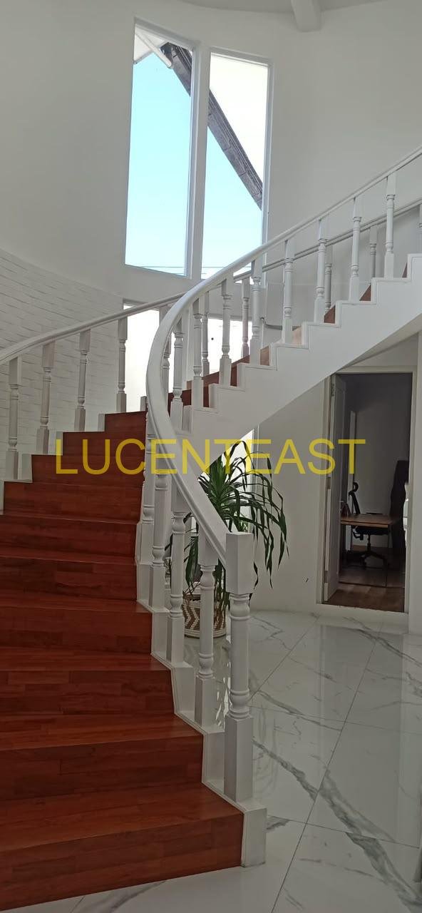 JUAL RUMAH CANTIK GANDAPURA