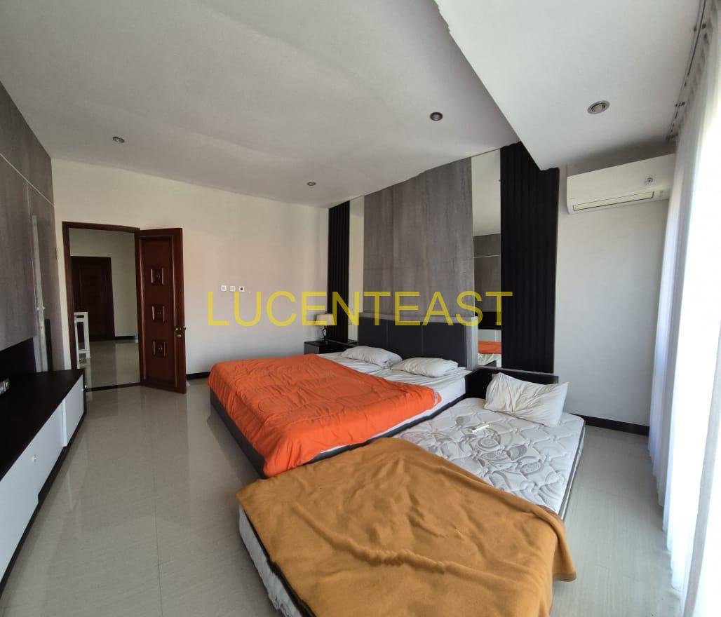 DIJUAL RUMAH SEMI VILLA LOKASI PURI GADING