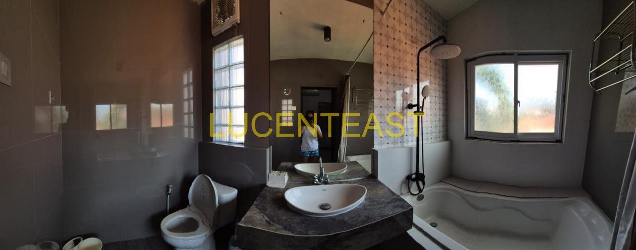 DIJUAL RUMAH SEMI VILLA LOKASI PURI GADING