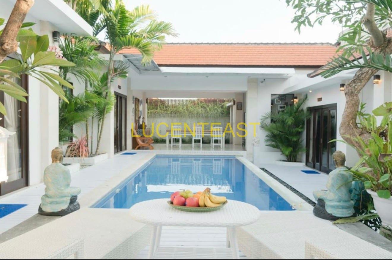 FOR LEASE VILLA MODERN AT KEROBOKAN