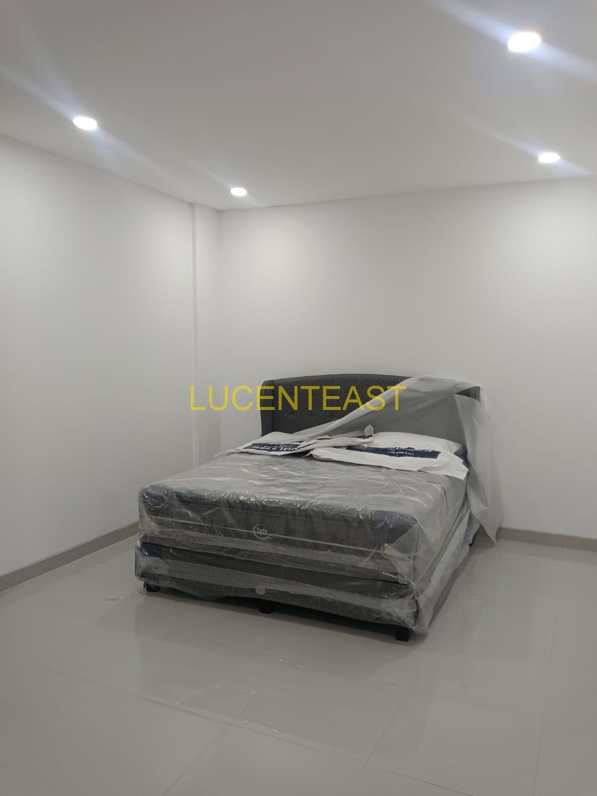 JUAL RUMAH BARU DAN MEWAH GATSU TIMUR