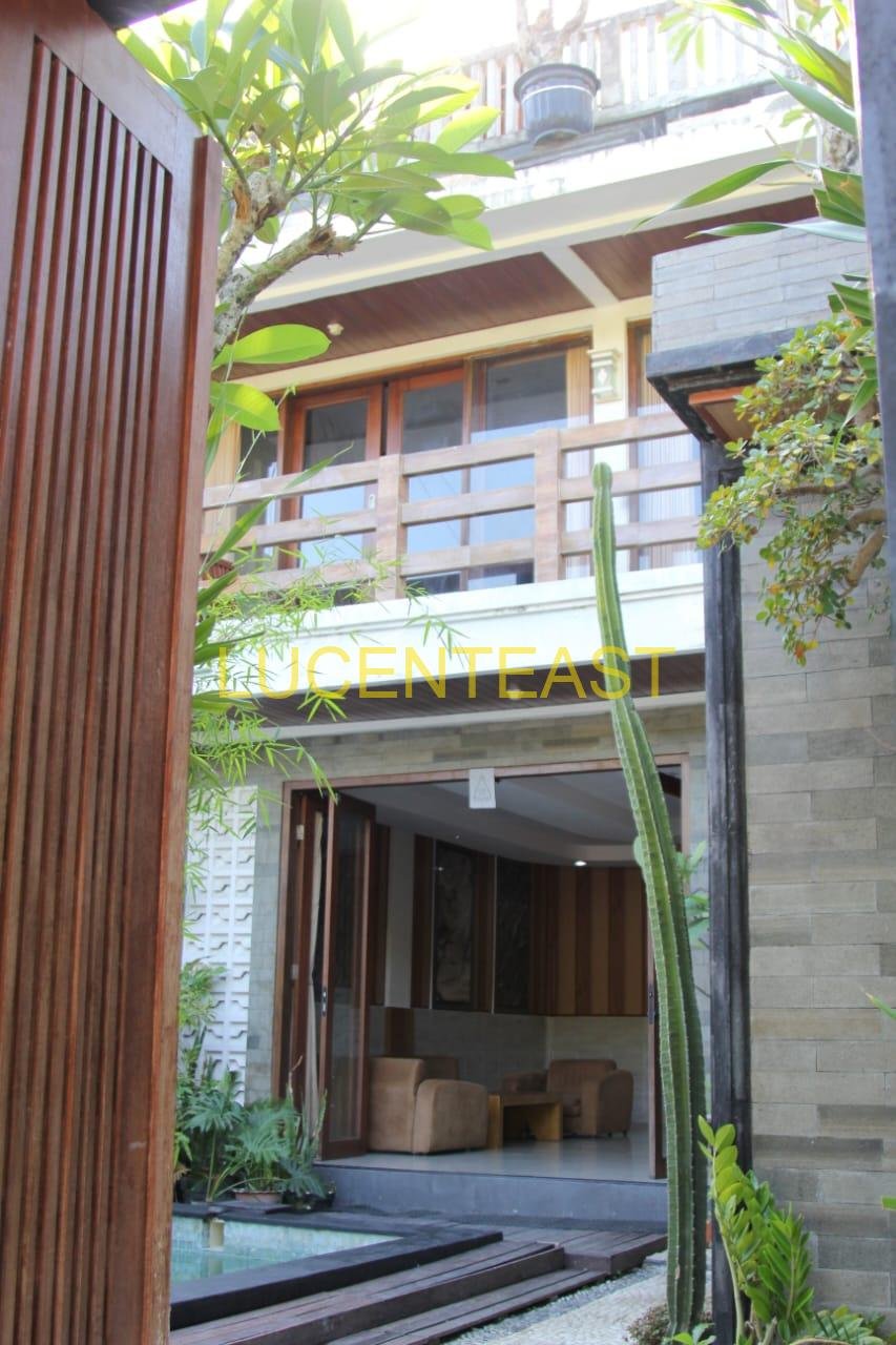 DIJUAL VILLA GOOD VIEW TANJUNG BENOA