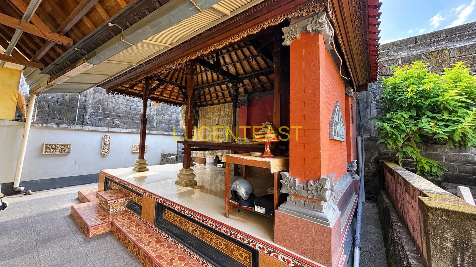 JUAL RUMAH 2 LANTAI MEWAH PENATIH