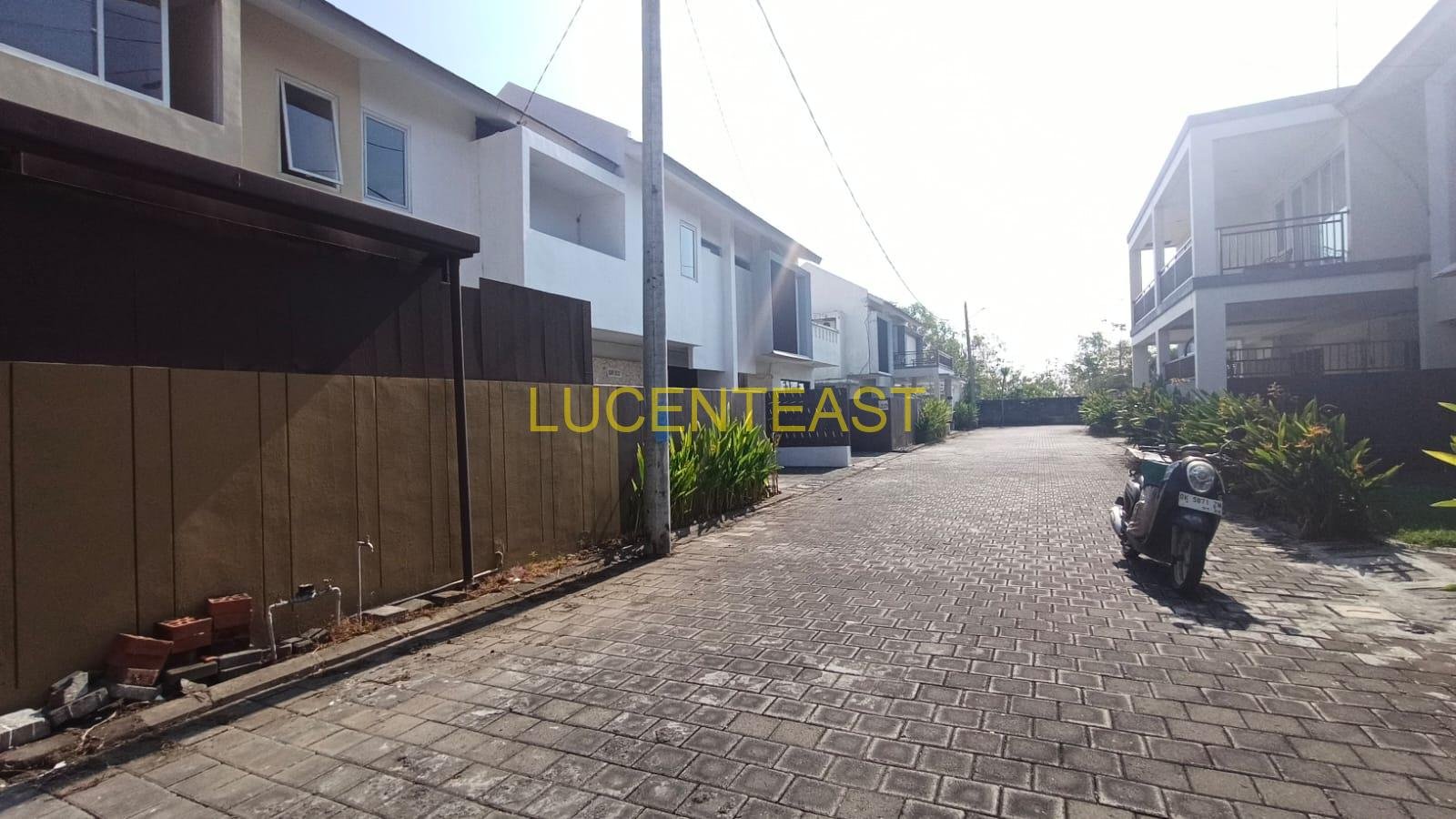 JUAL RUMAH SEMI VILLA AT JIMBARAN