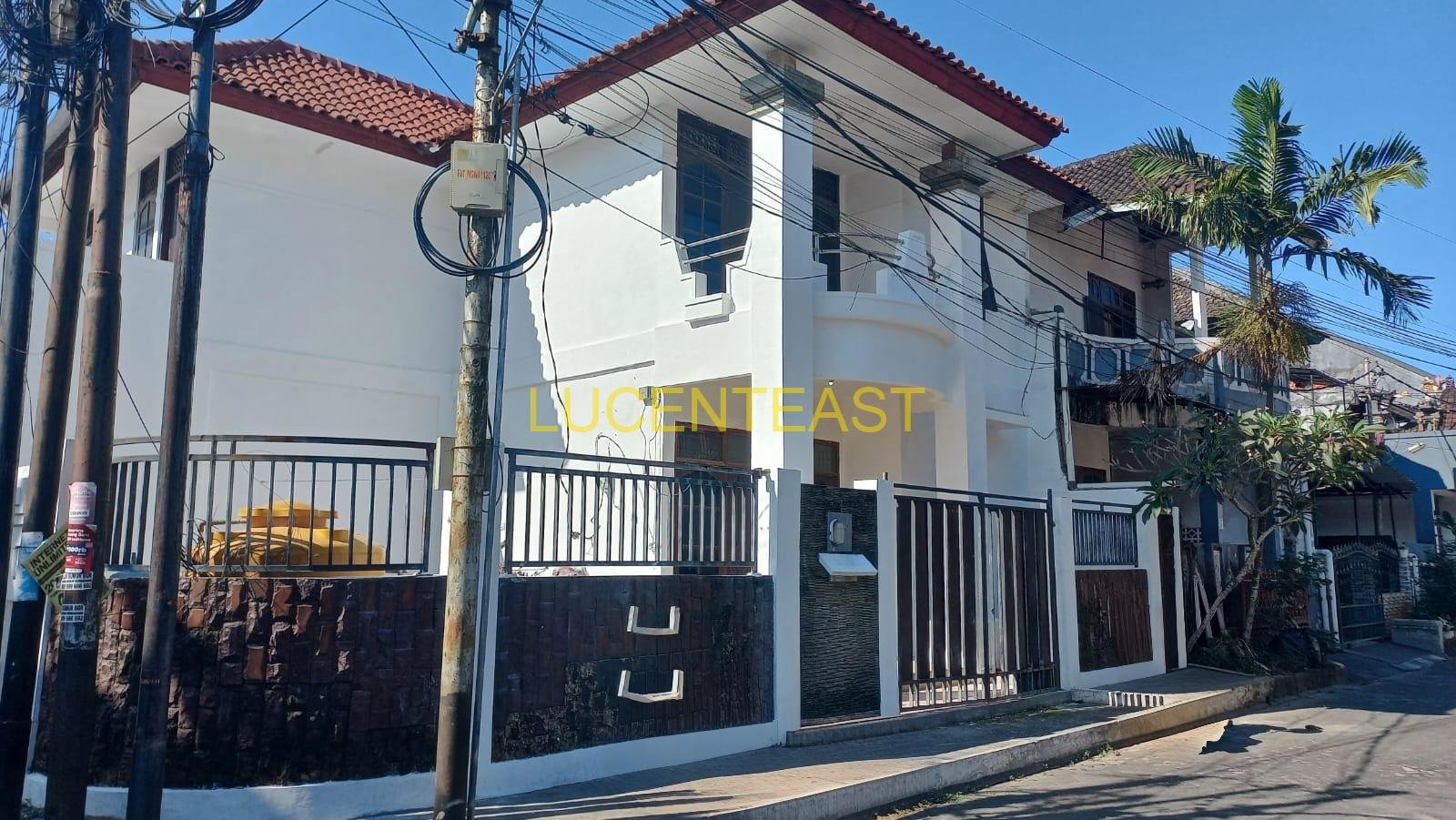 JUAL CEPAT RUMAH MEWAH PURI GADING