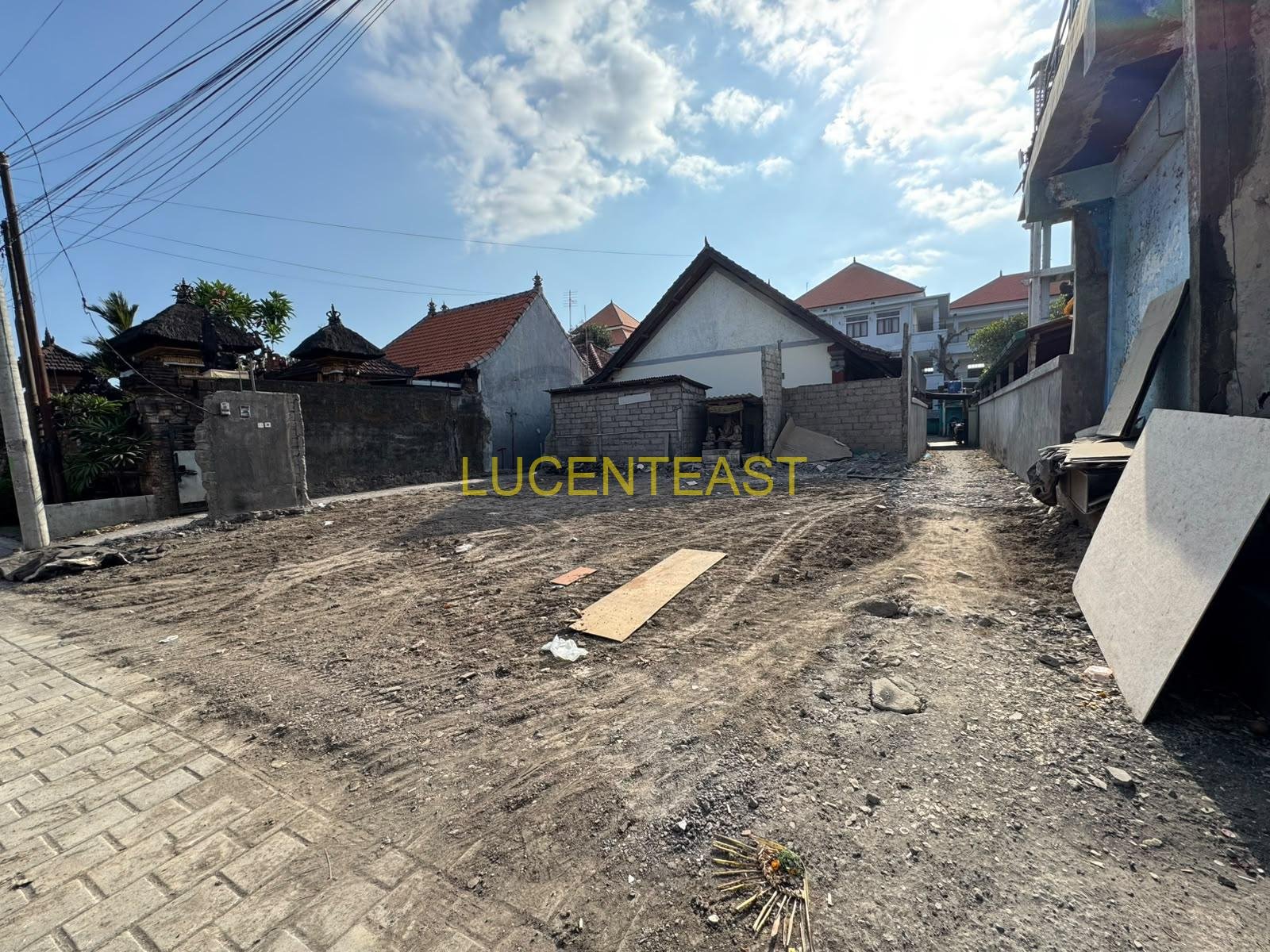JUAL TANAH KECIL JALAN UTAMA BY PASS IB MANTRA
