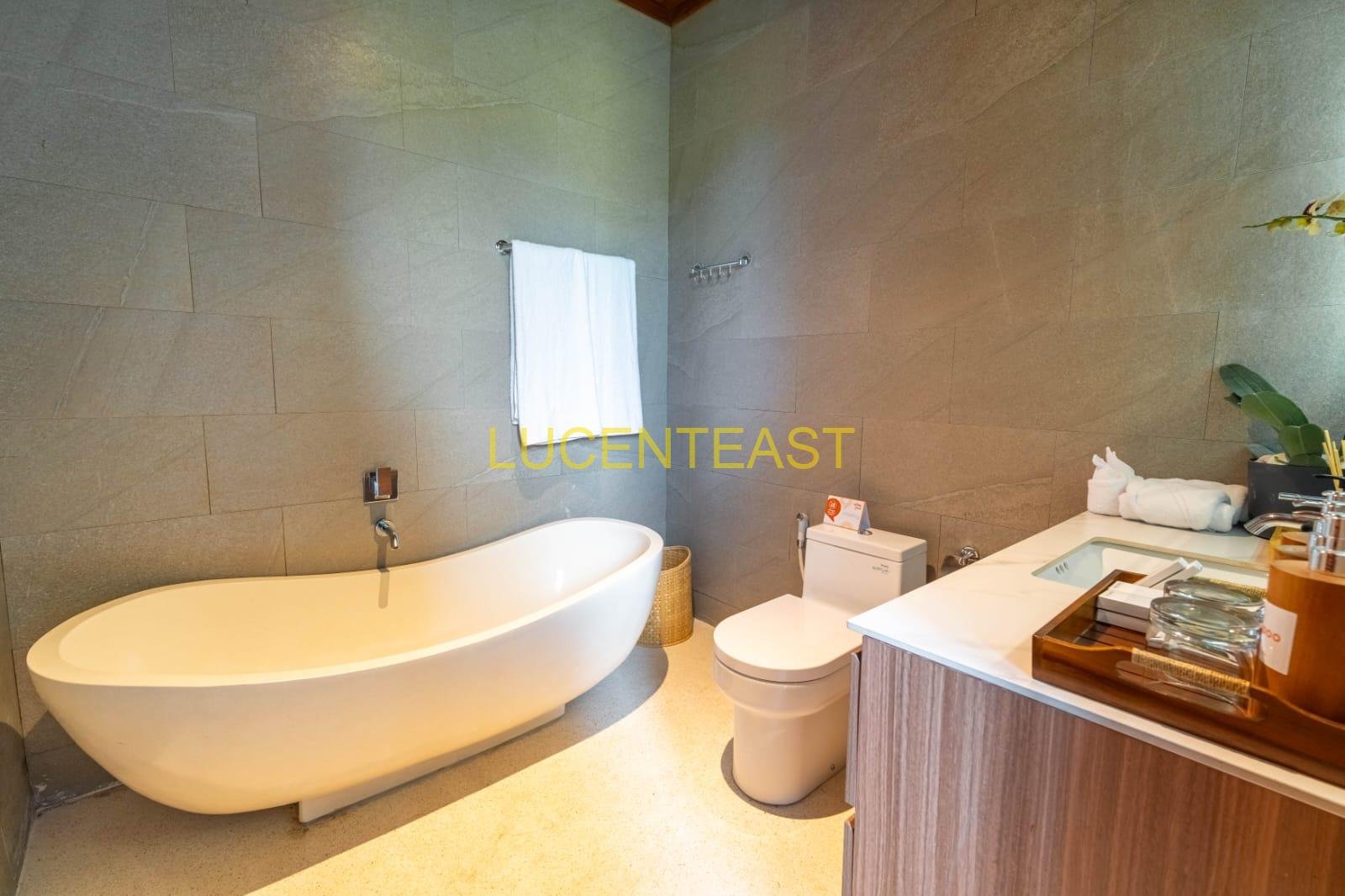 JUAL SEWA BRAND NEW LUXUARY VILLA UNGASAN