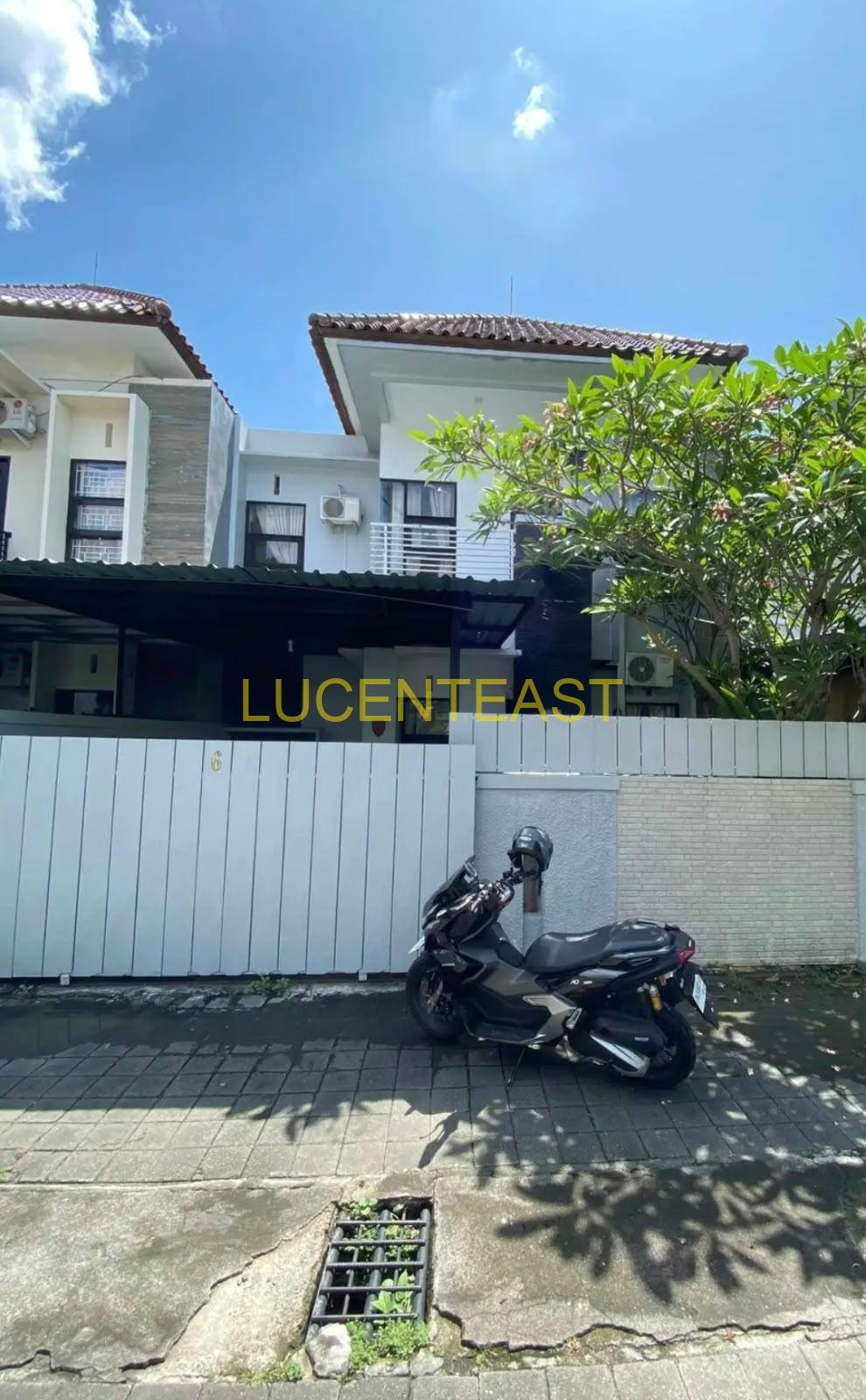 JUAL RUMAH MODERN MINIMALIS KEROBOKAN