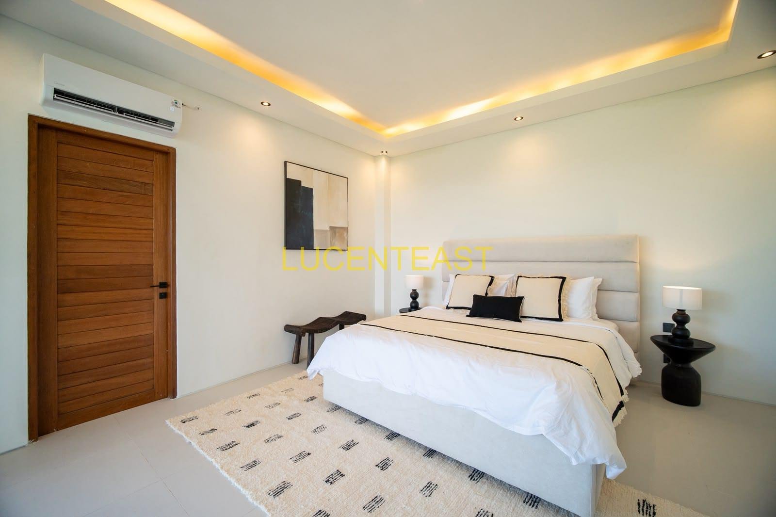 JUAL VILLA MODERN TROPICAL CANGGU