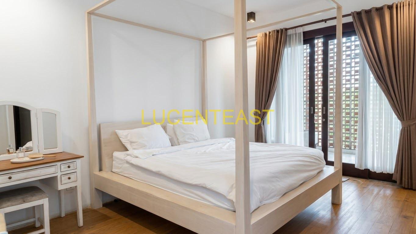 FOR SALE VILLA PRIVATE POOL BERAWA BEACH