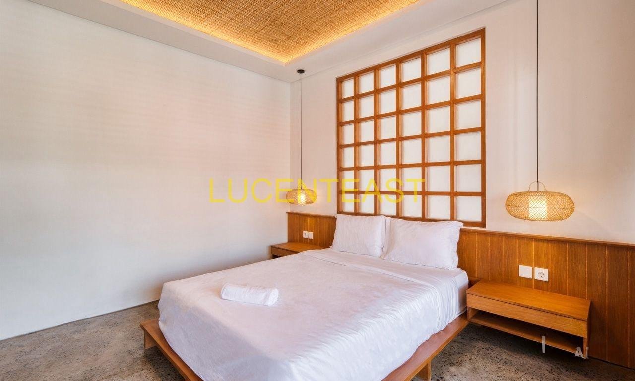 VILLA MODERN TROPICAL CANGGU