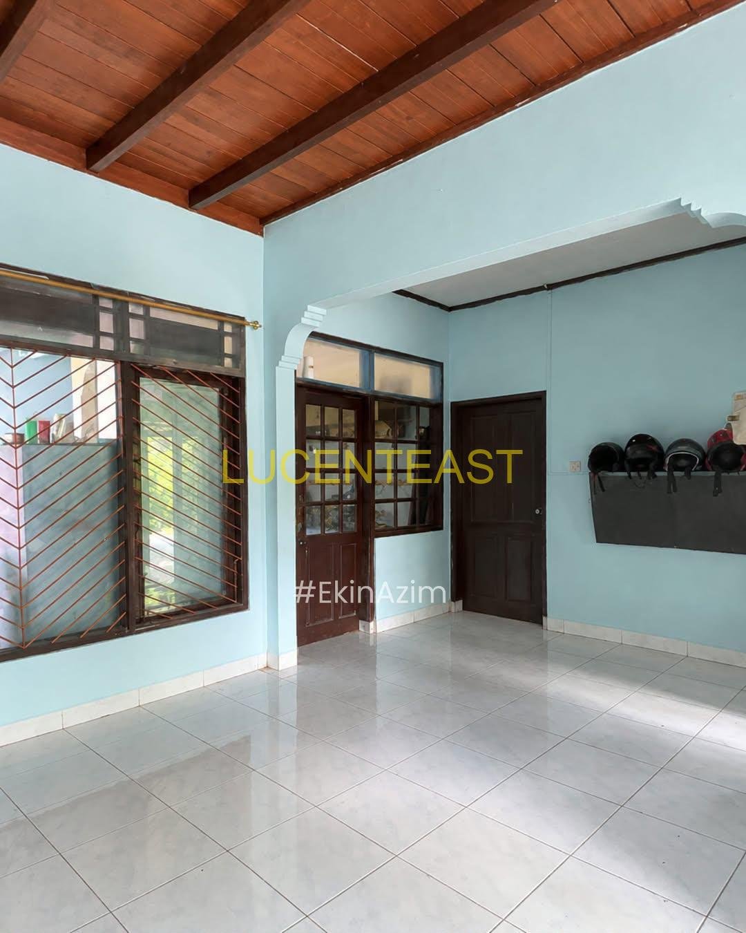 JUAL RUMAH SEMI 2 LANTAI UBUNG